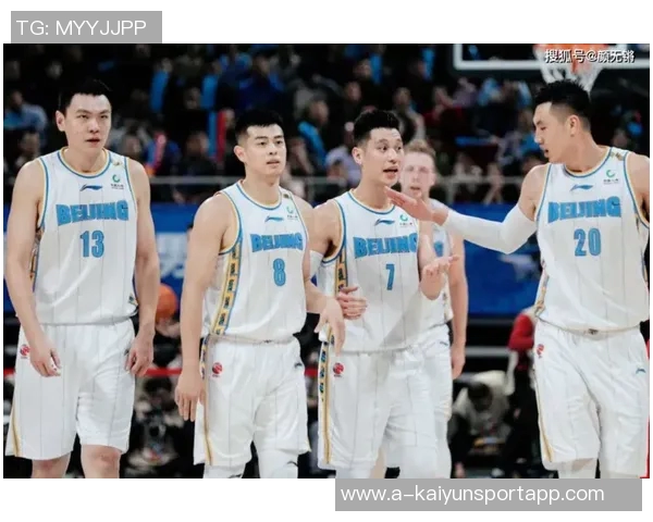 双向球员乐福与西索科表现出色谁将赢得最终的正式合同机会